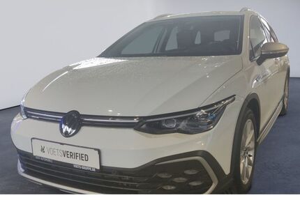 VW Golf 52.572 km 29.930 &euro; Hildesheim 31135