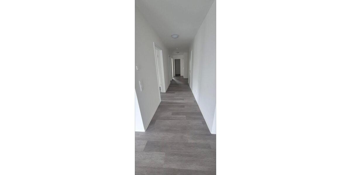 Etagenwohnung Peine Südstadt - 3 Zimmer, 87 m&sup2;, 965&euro; | Angebot:25924386