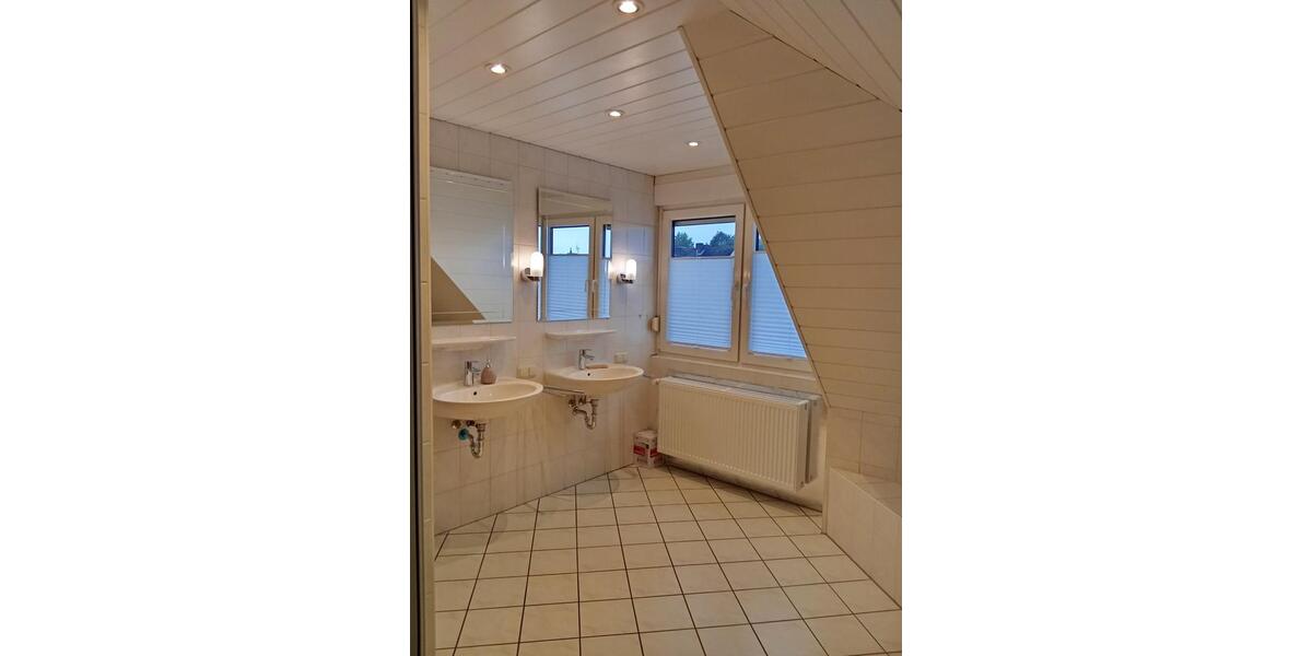 Einfamilienhaus Burgdorf - 8 Zimmer, 225 m&sup2;, 540.000&euro; | Angebot:24653969