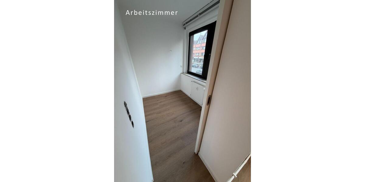 Etagenwohnung Hildesheim - 3 Zimmer, 107 m&sup2;, 980&euro; | Angebot:25179414