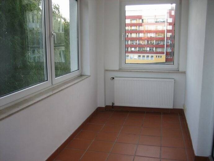 Etagenwohnung Hildesheim Ost - 5 Zimmer, 141 m&sup2;, 1.250&euro; | Angebot:26028576