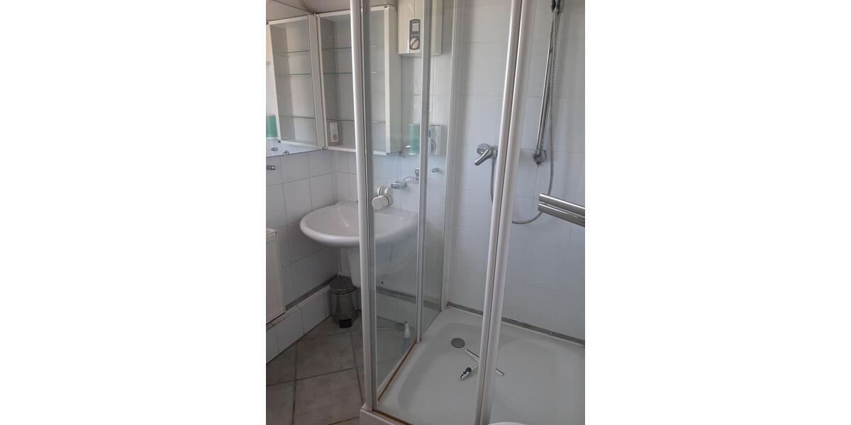 Einfamilienhaus Nordstemmen - 13 Zimmer, 200 m&sup2;, 1.800&euro; | Angebot:26582091