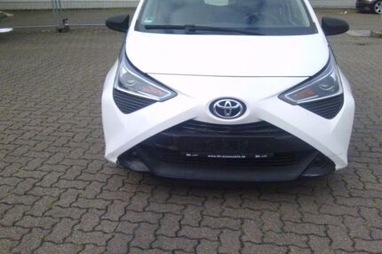 Toyota Aygo (X) 220.000 km 4.390 &euro; Hannover 30165