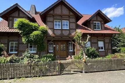 Haus Edemissen - 5 Zimmer, 230 m&sup2;, 699.000&euro; | Angebot:24427335