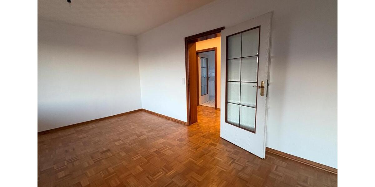 Etagenwohnung Pattensen - 2 Zimmer, 80 m&sup2;, 785&euro; | Angebot:25999978