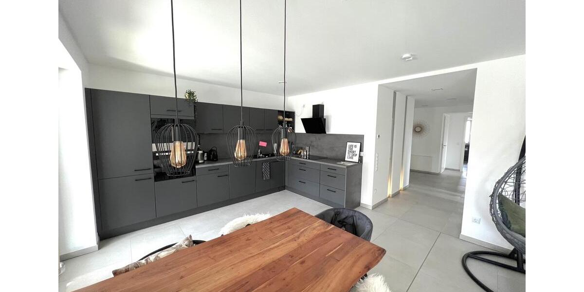 Etagenwohnung Hildesheim Himmelsthür - 3 Zimmer, 96 m&sup2;, 1.080&euro; | Angebot:25378878