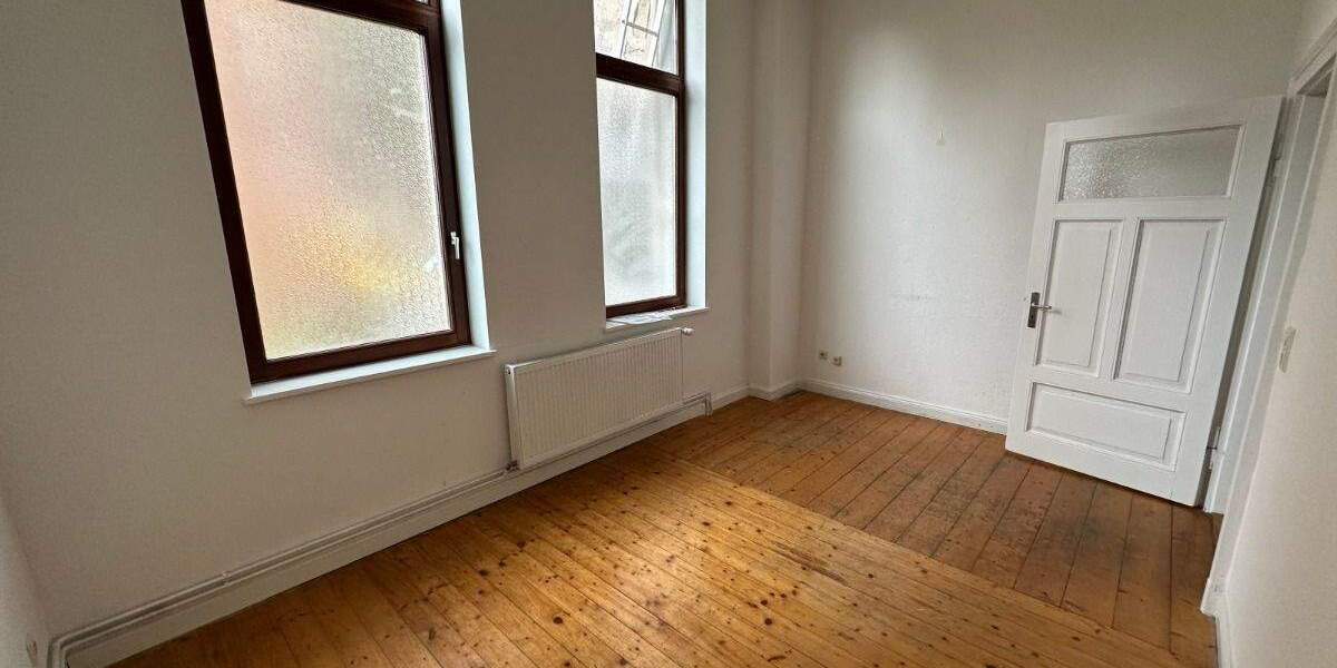 Etagenwohnung Hildesheim Ost - 2 Zimmer, 65 m&sup2;, 595&euro; | Angebot:25681986