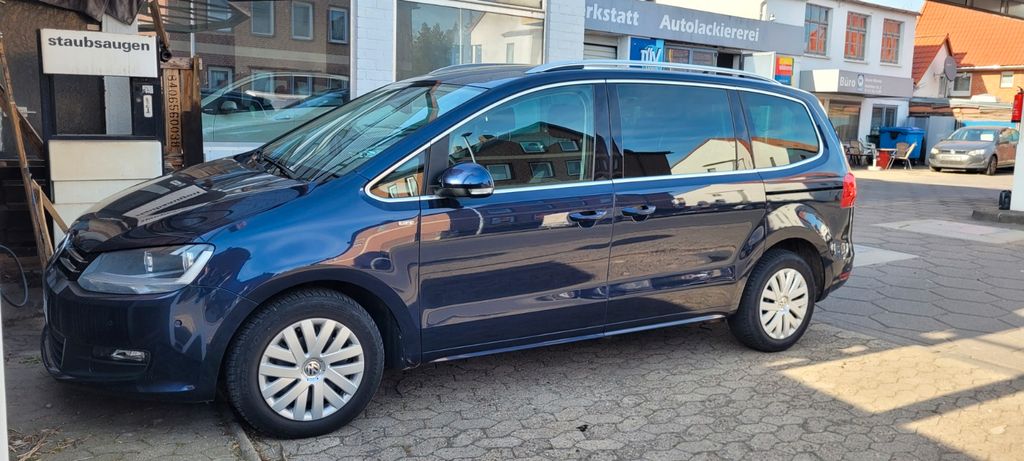 VW Sharan 181.000 km 11.750 &euro; Harsum 31177