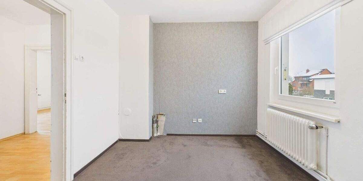 Mehrfamilienhaus, Wohnhaus Laatzen Rethen - 6 Zimmer, 150 m&sup2;, 369.000&euro; | Angebot:25701260