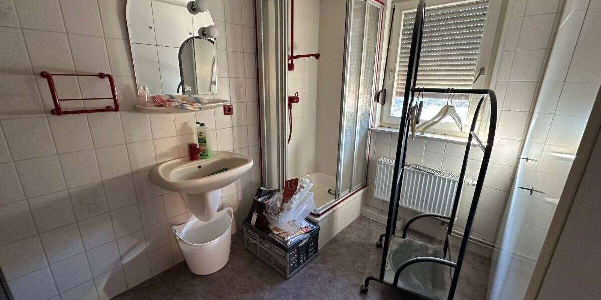 Doppelhaushälfte Freden - 4 Zimmer, 106 m&sup2;, 99.000&euro; | Angebot:25734420