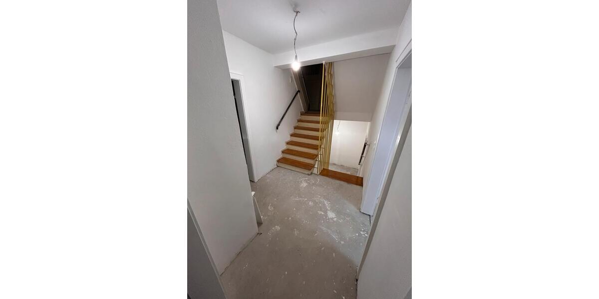 Reihenhaus Peine Südstadt - 5 Zimmer, 100 m&sup2;, 1.300&euro; | Angebot:26635931