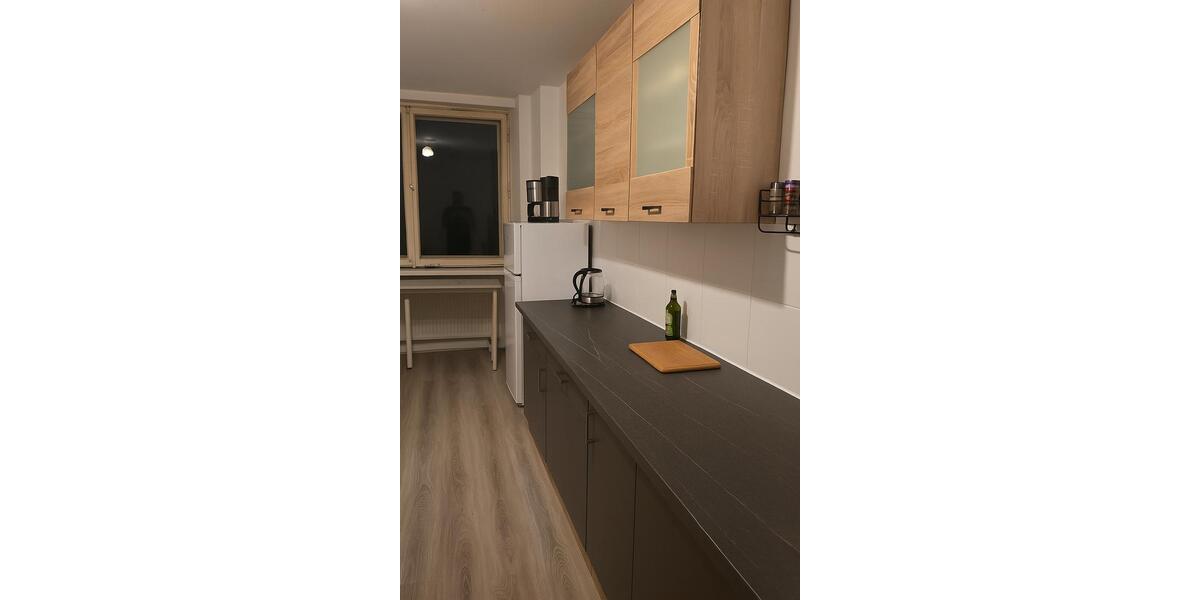 Etagenwohnung Hildesheim - 1 Zimmer, 65 m&sup2;, 480&euro; | Angebot:23553332