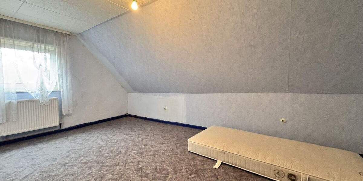 Einfamilienhaus Salzhemmendorf Benstorf - 6 Zimmer, 220 m&sup2;, 99.000&euro; | Angebot:25815632