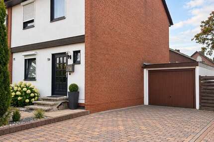 Haus Lehrte - 9 Zimmer, 140 m&sup2;, 1.750&euro; | Angebot:27350268