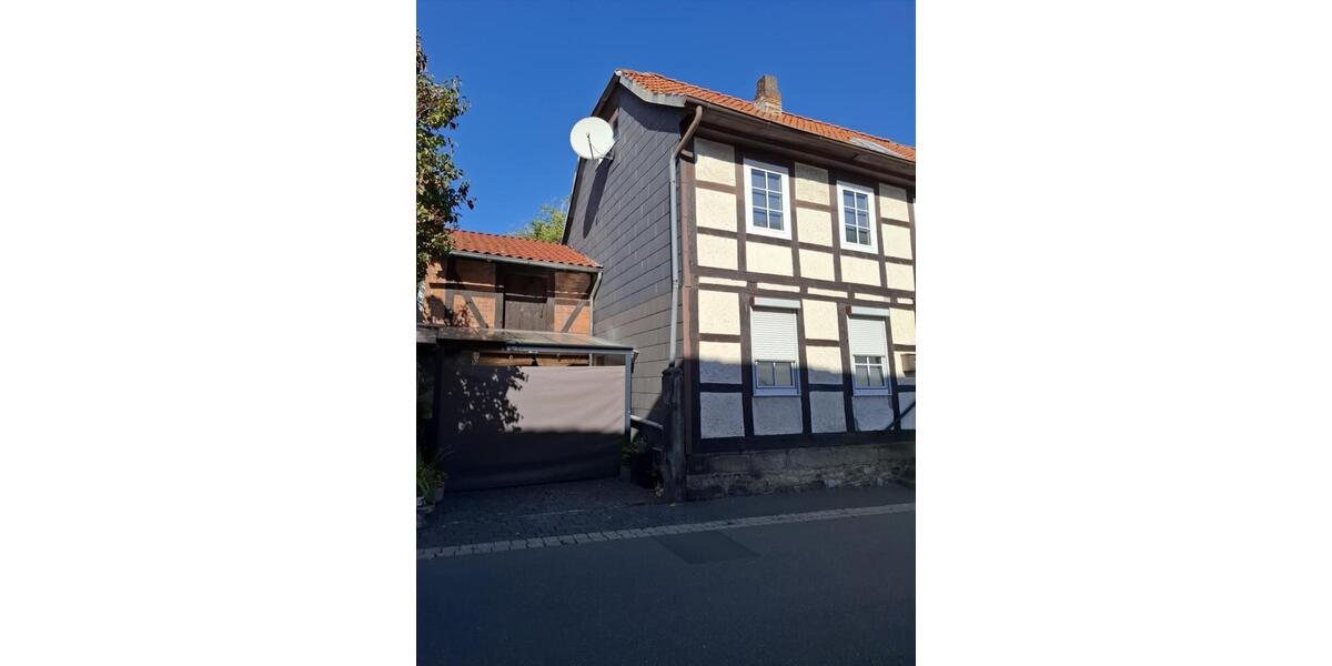 Einfamilienhaus Elze - 4.5 Zimmer, 250 m&sup2;, 169.000&euro; | Angebot:24952215