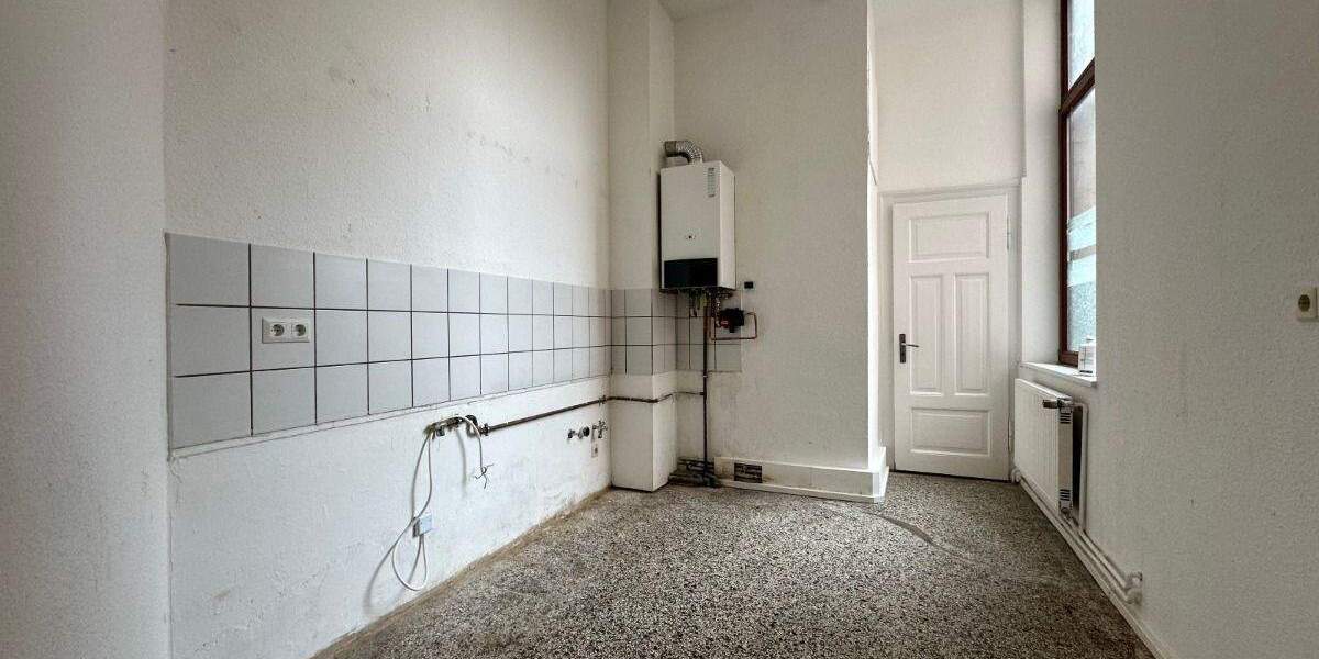 Etagenwohnung Hildesheim Ost - 2 Zimmer, 65 m&sup2;, 595&euro; | Angebot:25681986