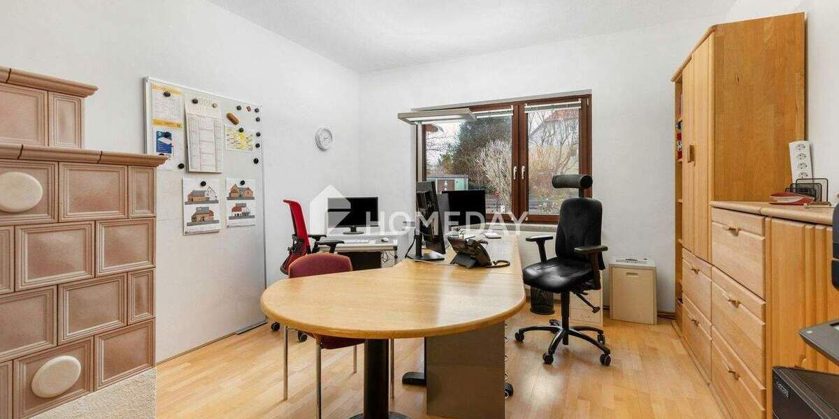 Einfamilienhaus Elze Esbeck - 8 Zimmer, 260 m&sup2;, 349.500&euro; | Angebot:25846119