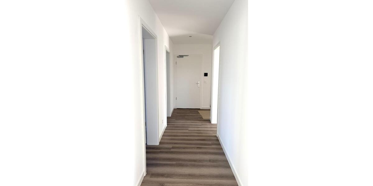 Etagenwohnung Sarstedt - 3 Zimmer, 94 m&sup2;, 1.300&euro; | Angebot:25805398