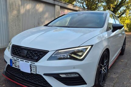Seat Leon 13.200 km 34.950 &euro; Hildesheim 31141