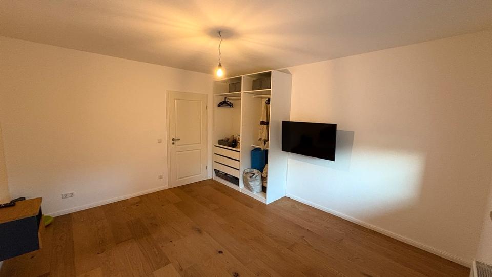Erdgeschoßwohnung Wennigsen (Deister) - 3 Zimmer, 84 m&sup2;, 1.300&euro; | Angebot:25648525