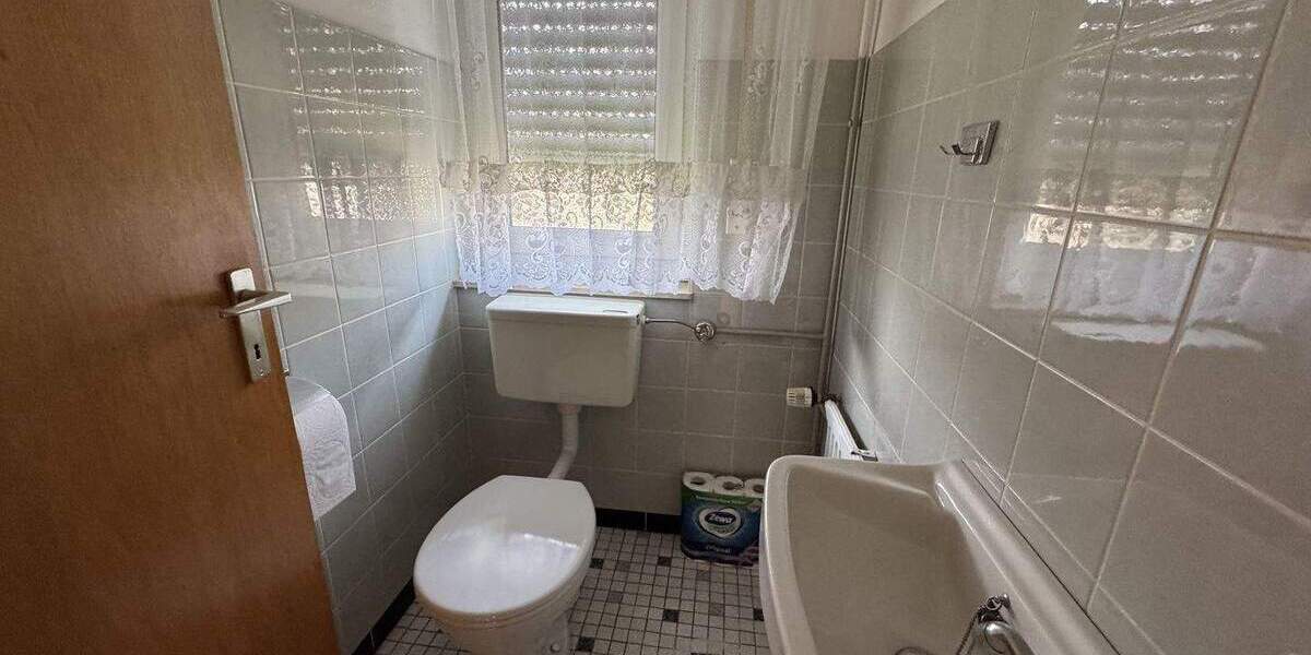 Einfamilienhaus Hildesheim Süd - 7 Zimmer, 175 m&sup2;, 365.000&euro; | Angebot:25865327