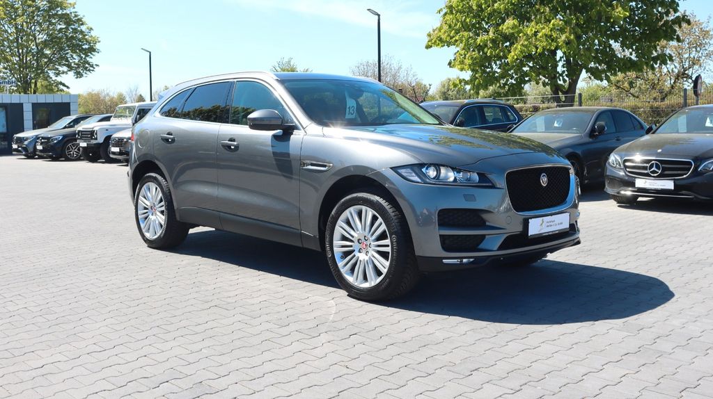 Jaguar F-Pace 48.400 km 22.900 &euro; Hannover 30457