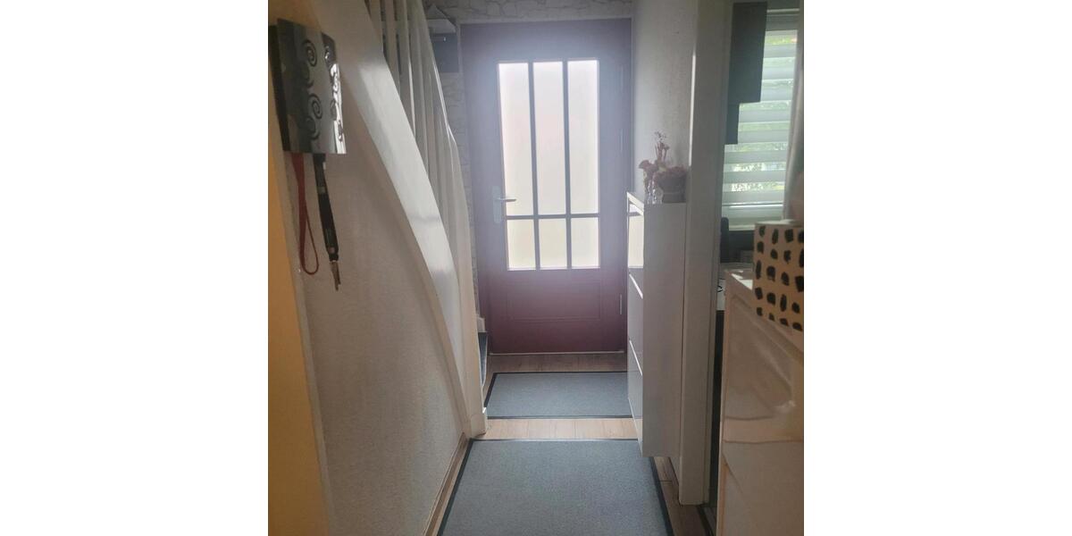 Einfamilienhaus Hannover Döhren-Wülfel - 5 Zimmer, 90 m&sup2;, 100&euro; | Angebot:26483570