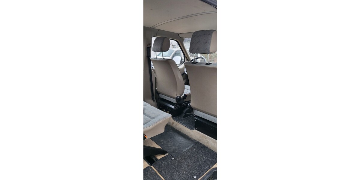 VW T4 Caravelle 63.000 km 9.500 &euro; Bockenem 31167