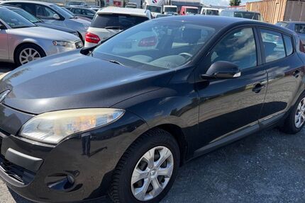 Renault Megane 185.000 km 2.390 &euro; Salzgitter 38229