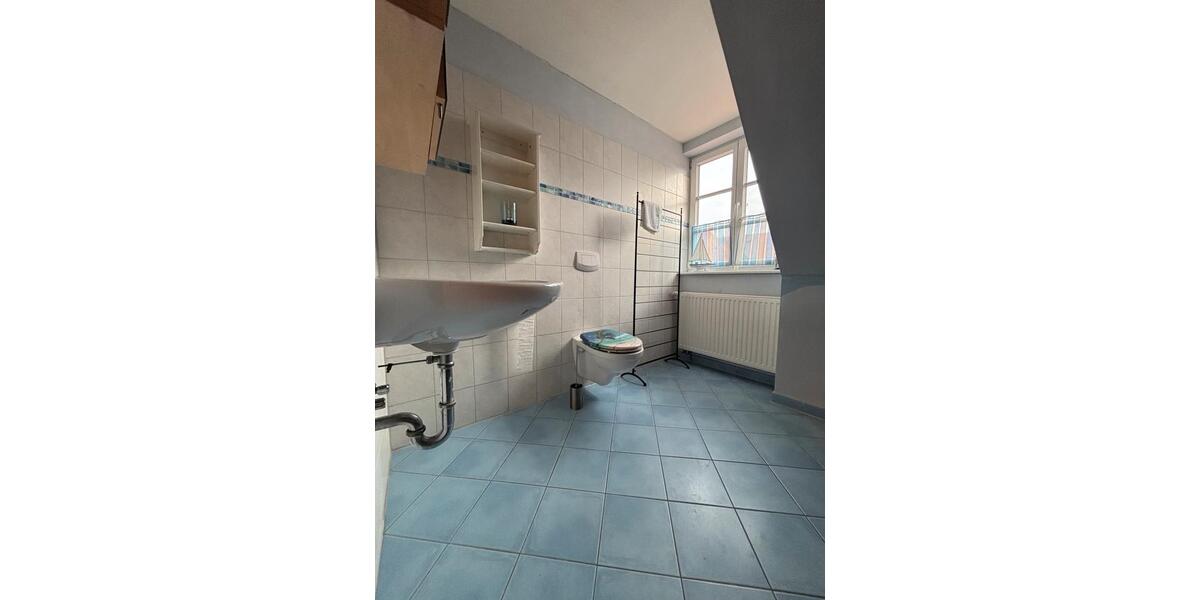 Dachgeschoßwohnung Bockenem - 3 Zimmer, 94 m&sup2;, 795&euro; | Angebot:25048536