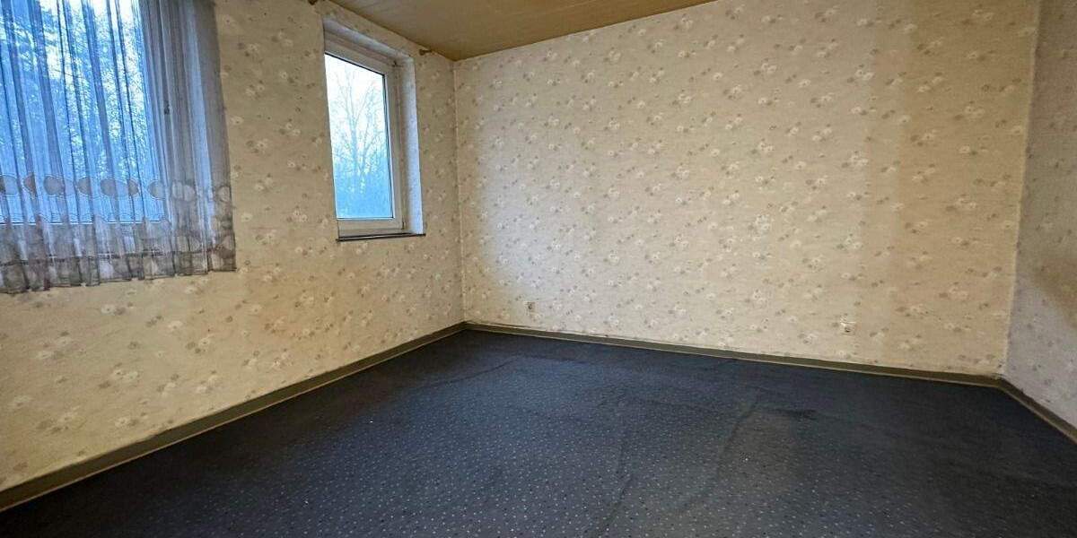 Einfamilienhaus Gronau - 6 Zimmer, 168 m&sup2;, 139.000&euro; | Angebot:25927985