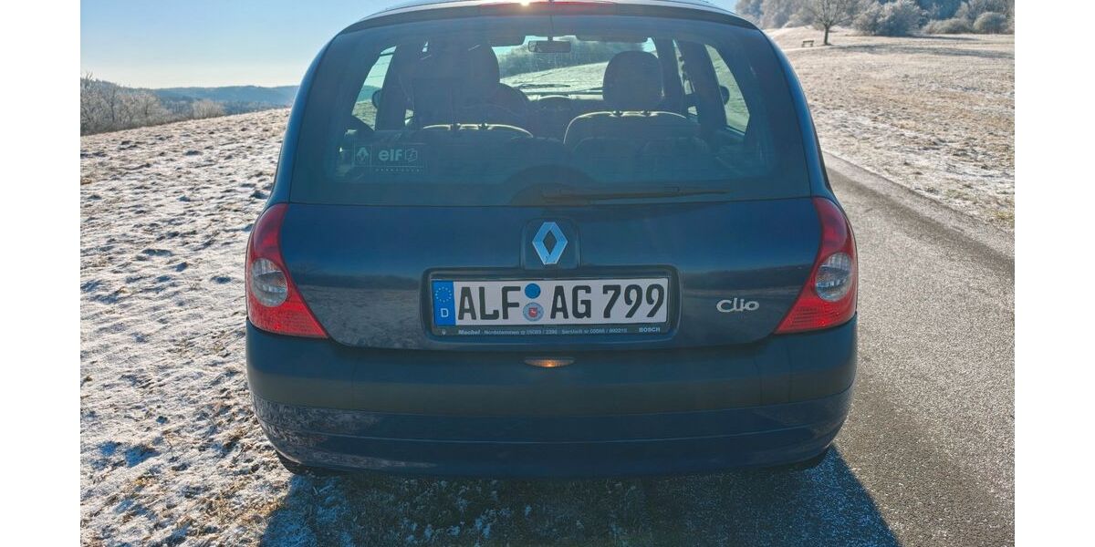 Renault Clio 135.000 km 2.150 &euro; Duingen 31089