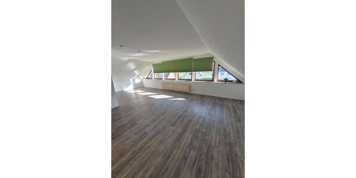 Dachgeschoßwohnung Coppenbrügge - 3 Zimmer, 80 m&sup2;, 600&euro; | Angebot:25640699