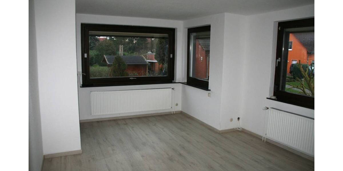 Mehrfamilienhaus, Wohnhaus Bad Salzdethfurt ST Östrum Detfurth - 6 Zimmer, 135 m&sup2;, 209.000&euro; | Angebot:26026932