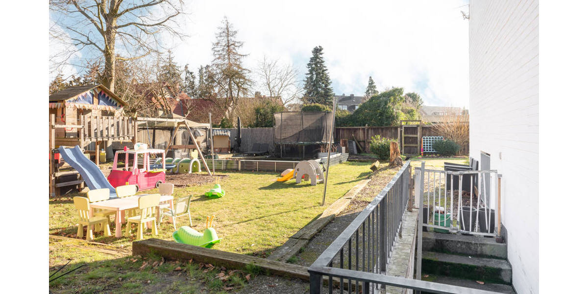 Reihenendhaus Lehrte - 7 Zimmer, 145 m&sup2;, 299.900&euro; | Angebot:26015800