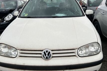 VW Golf 234.234 km 756 &euro; Hildesheim 31137