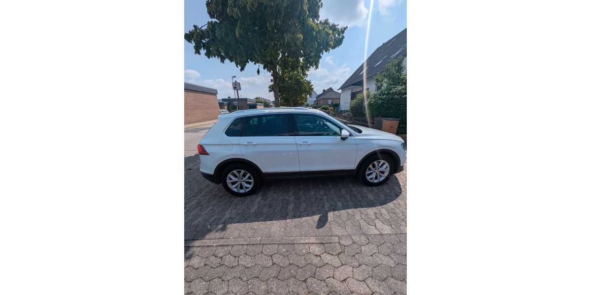 VW Tiguan 180.000 km 15.500 &euro; Laatzen 30880