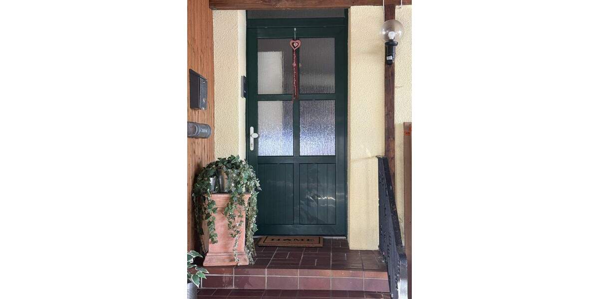 Mehrfamilienhaus, Wohnhaus Sehnde - 8 Zimmer, 185 m&sup2;, 670.000&euro; | Angebot:25770681