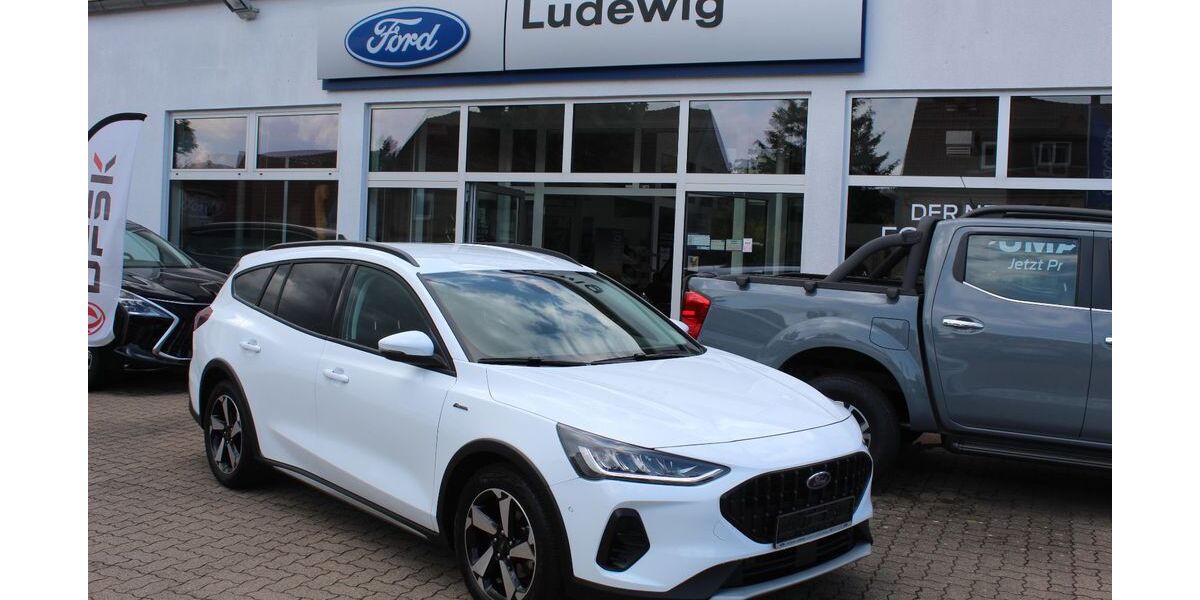 Ford Focus 27.846 km 25.990 &euro; Delligsen 31073