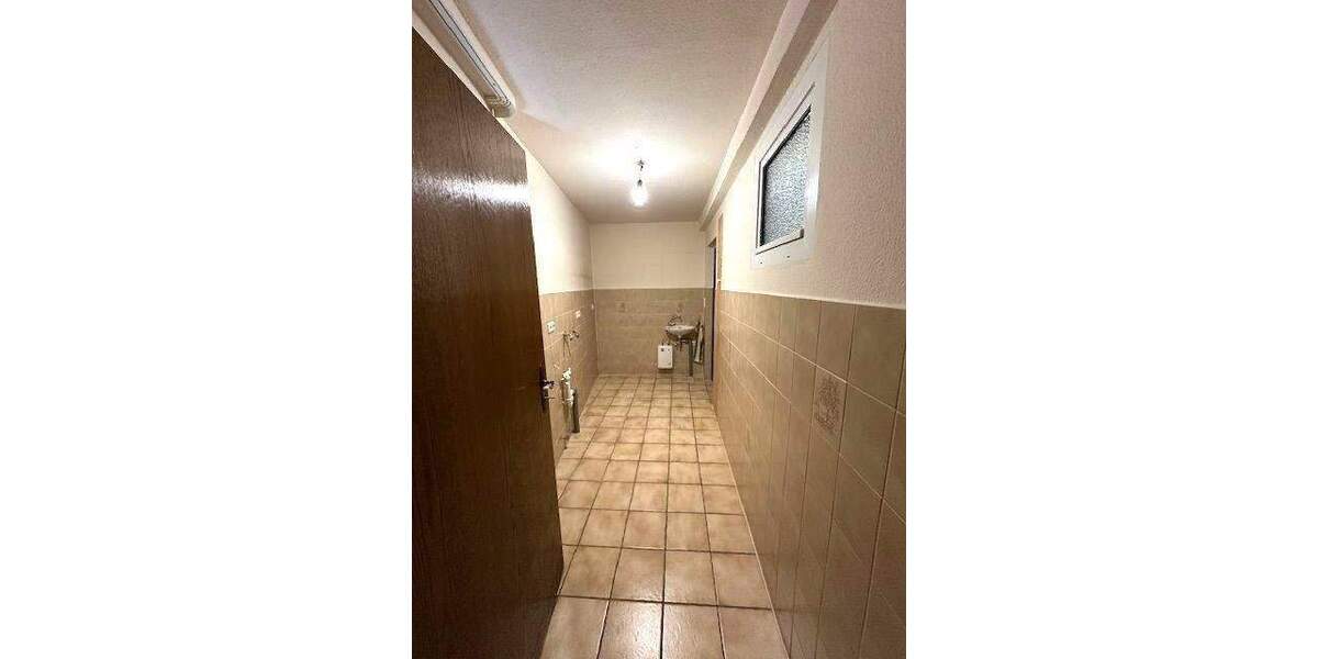 Mehrfamilienhaus, Wohnhaus Bockenem - 6 Zimmer, 163 m&sup2;, 159.000&euro; | Angebot:25687822