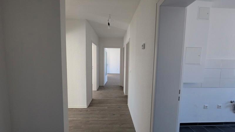 Etagenwohnung Hildesheim - 4 Zimmer, 85 m&sup2;, 895&euro; | Angebot:24486936