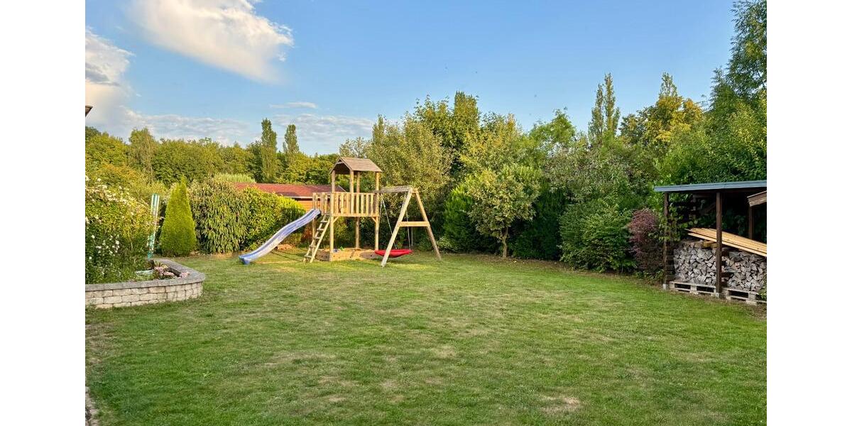 Bungalow Hildesheim Oststadt/Stadtfeld - 6 Zimmer, 161 m&sup2;, 519.000&euro; | Angebot:24835390