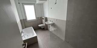 Etagenwohnung Sarstedt - 3 Zimmer, 96 m&sup2;, 1.150&euro; | Angebot:26676474