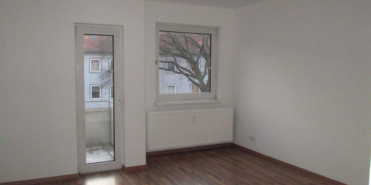 Etagenwohnung Salzgitter Lebenstedt - 3 Zimmer, 52 m&sup2;, 311&euro; | Angebot:25779268