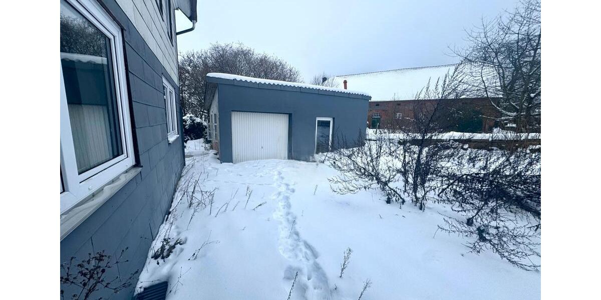 Etagenwohnung Sibbesse - 5 Zimmer, 130 m&sup2;, 980&euro; | Angebot:25352621