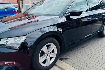 Skoda Superb 132.215 km 15.000 &euro; Hannover 30455