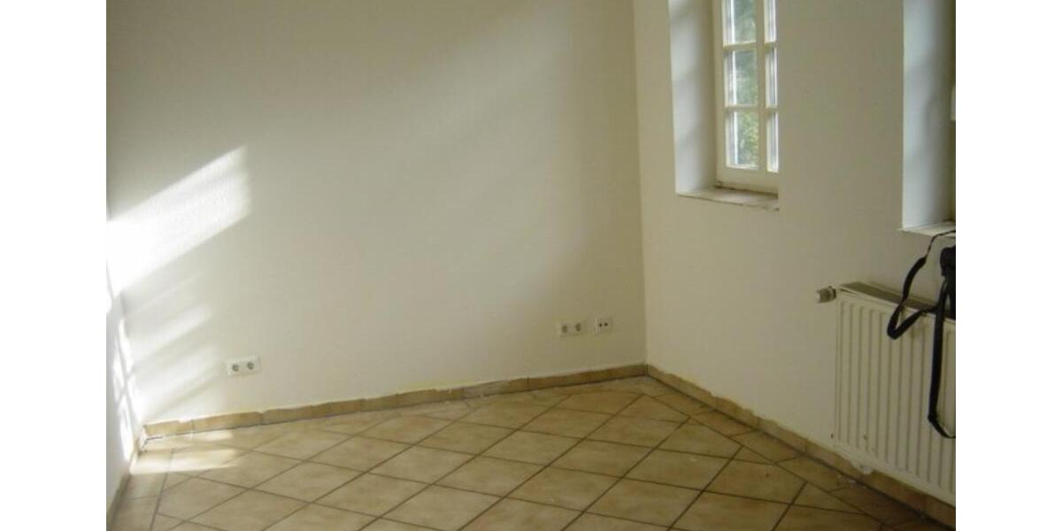 Etagenwohnung Springe - 1 Zimmer, 10 m&sup2;, 320&euro; | Angebot:25402848