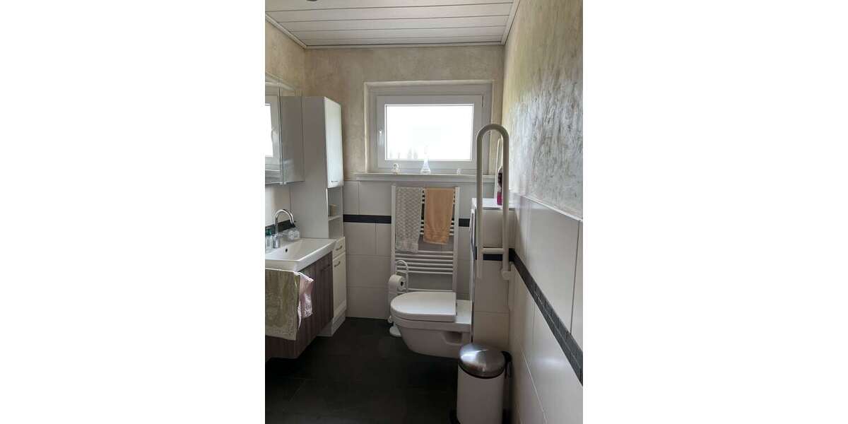 Charmant und exklusiv - Zweifamilienhaus Freden | Angebot:21621229