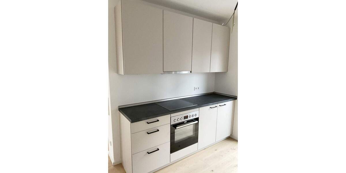 Etagenwohnung Hannover Döhren - 3 Zimmer, 124 m&sup2;, 1.800&euro; | Angebot:25665154