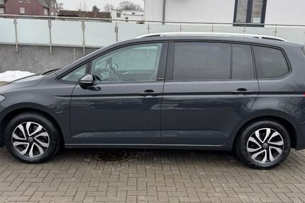 VW Touran 155.095 km 17.999 &euro; Salzgitter-Lebenstedt 38226